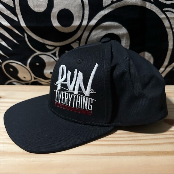 Run Everything Flag Nor Fail Black Snap Back Hat - Picture 2 of 3